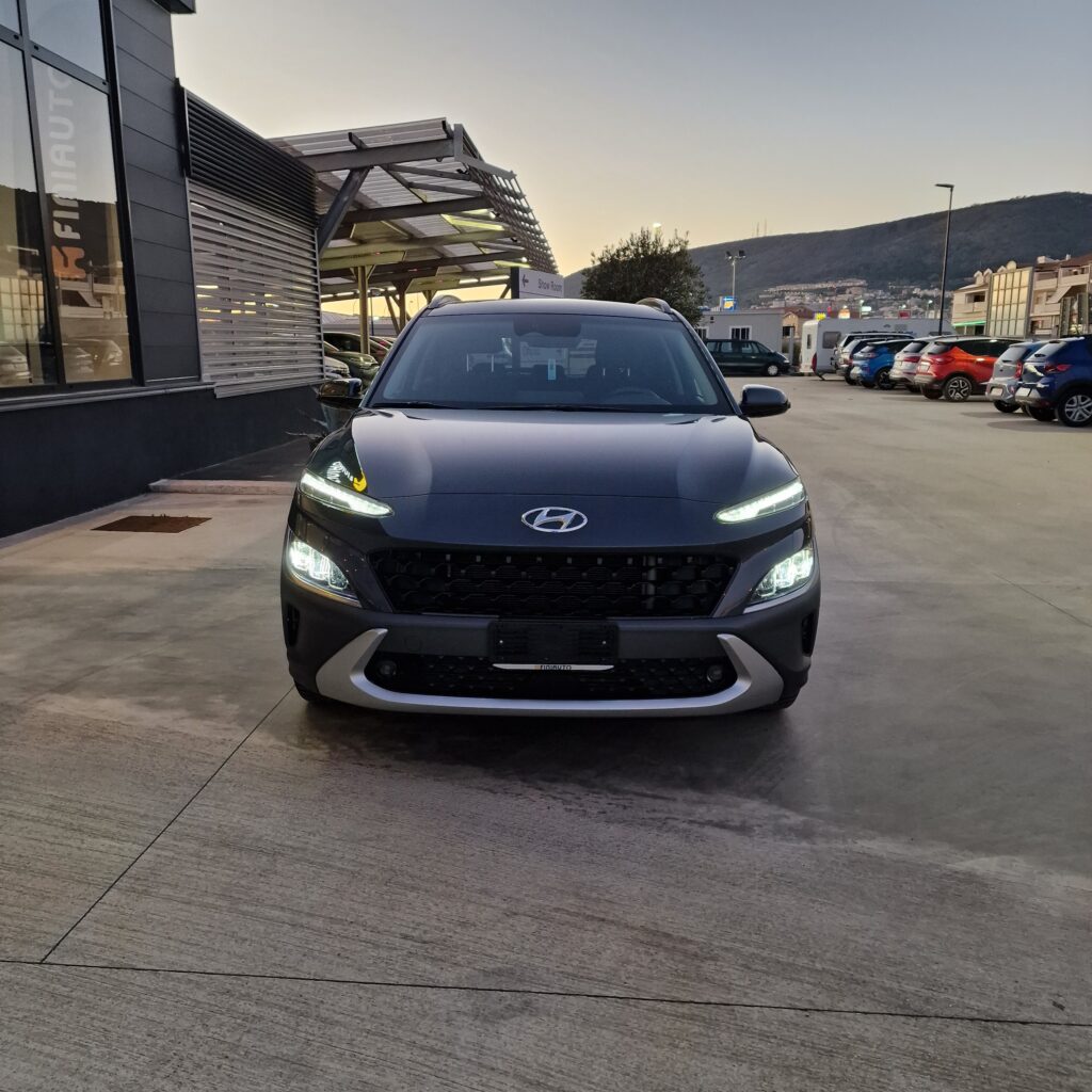 Hyundai Kona Xtech mildhybrid benzina 18.940Km