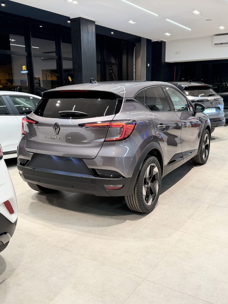 Renault Captur Techno GPL 0Km