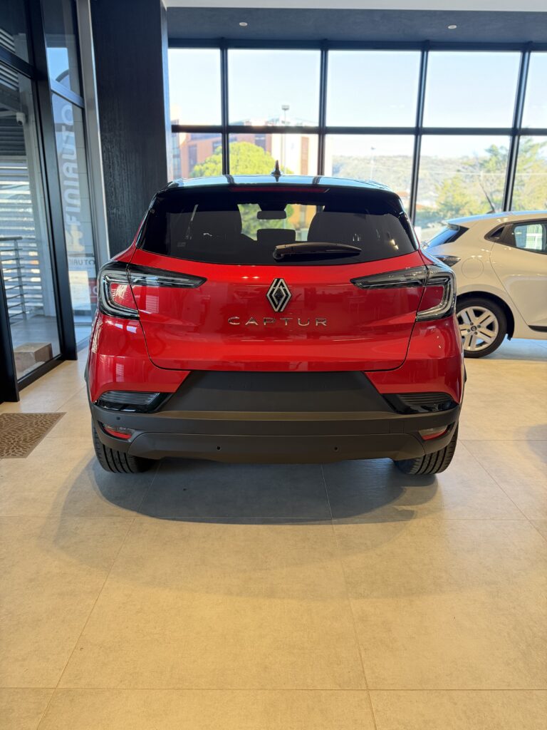 Renault Captur Techno GPL 0Km