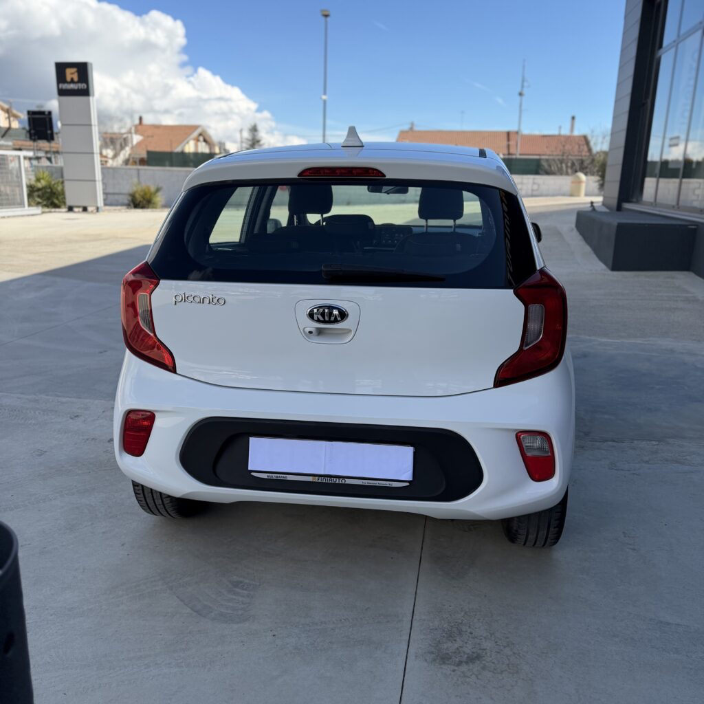Kia Picanto Benzina 87.900Km